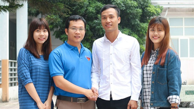 Sinh viên nghèo trả lại 320 triệu, đạo đức có tiền cũng không mua được