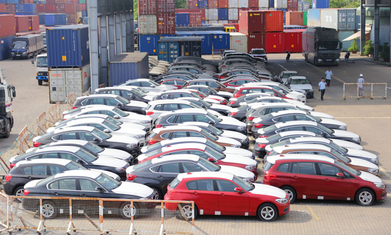 Lô xe BMW tái xuất về Đức có trở lại Việt Nam?