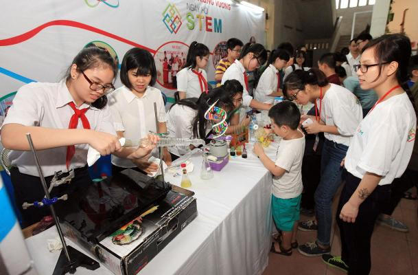 Các ngày hội STEM luôn thu hút đông các em học sinh. Ảnh nguồn: Internet