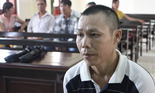 Bị cáo Vi Văn Nuôi 