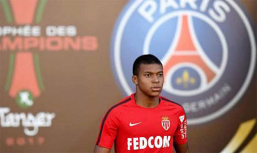 Sức hút quá lớn từ PSG khiến Monaco khó lòng giữ Mbappe. 