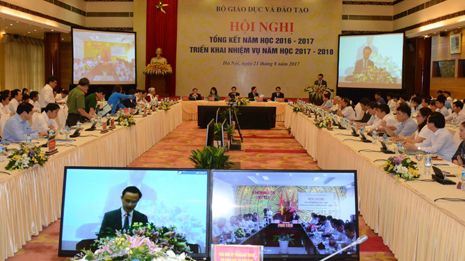 Phó Thủ tướng: Giáo viên phải 'mai phục' chờ vào biên chế