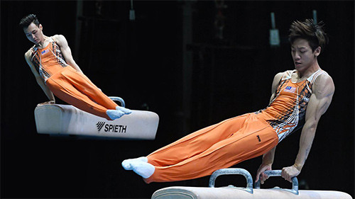 Tan (trái) và Loo (phải) đều nhận HC vàng hôm qua. Ảnh: TR.