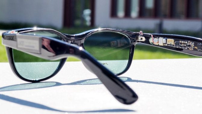 Nhà khoa học Đức phát minh kính râm tạo ra điện năng 