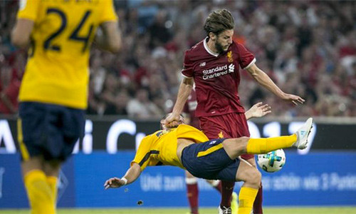 Lallana là ngôi sao quan trọng bậc nhất ở tuyến giữa Liverpool. Ảnh: AFP