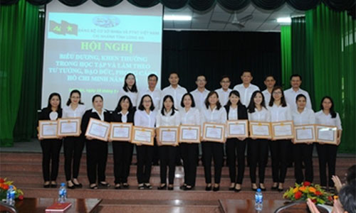 Hội nghị biểu dương, khen thưởng và làm theo tư tưởng, đạo đức Hồ Chí Minh