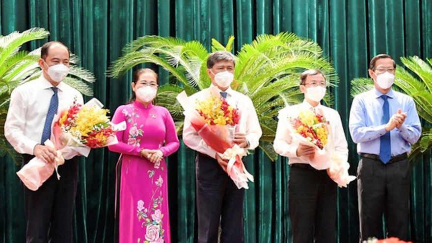 Bầu bổ sung 3 nhân sự UBND TPHCM
