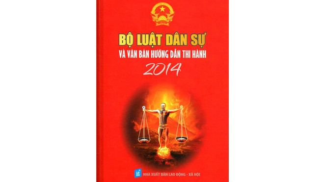 Bìa sách luật in hình diễn viên Công Lý.