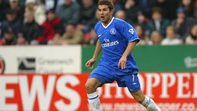 Mutu khoác áo Chelsea chỉ khoảng một mùa giải nhưng gây phiền phức cả chục năm