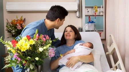 Luật BHXH sửa đổi năm 2014 quy định nhiều điểm có lợi hơn cho người lao động. (Ảnh minh họa)