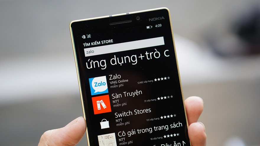 Nokia Lumia 930 Gold vừa xuất hiện, giá gần 11 triệu đồng