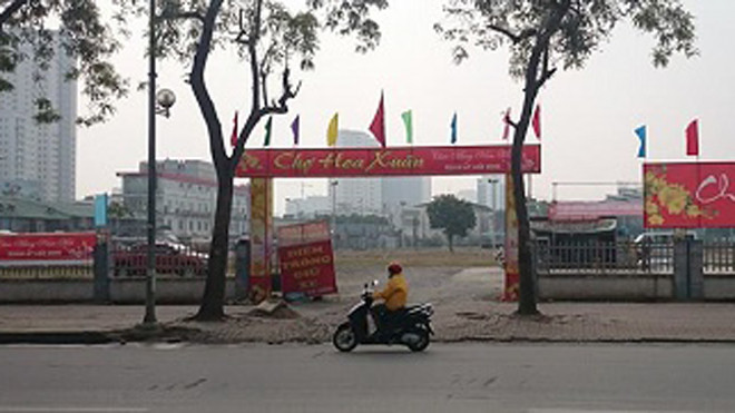 Điểm chợ hoa xuân vừa hoàn thành tại địa bàn quận Thanh Xuân