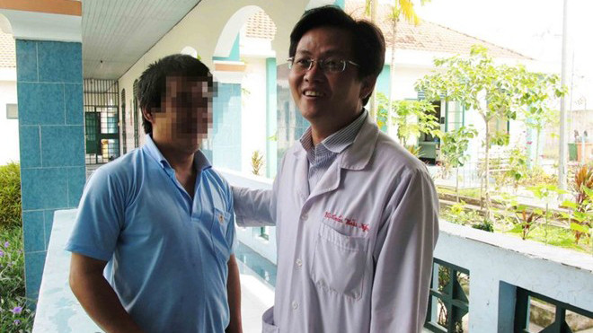 Bác sĩ Nghĩa và học viên cai nghiện bị ảo giác.