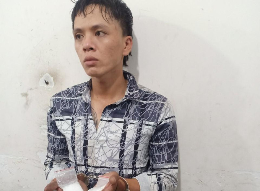 Mang ma túy qua chốt kiểm dịch, thanh niên bị bắt giữ
