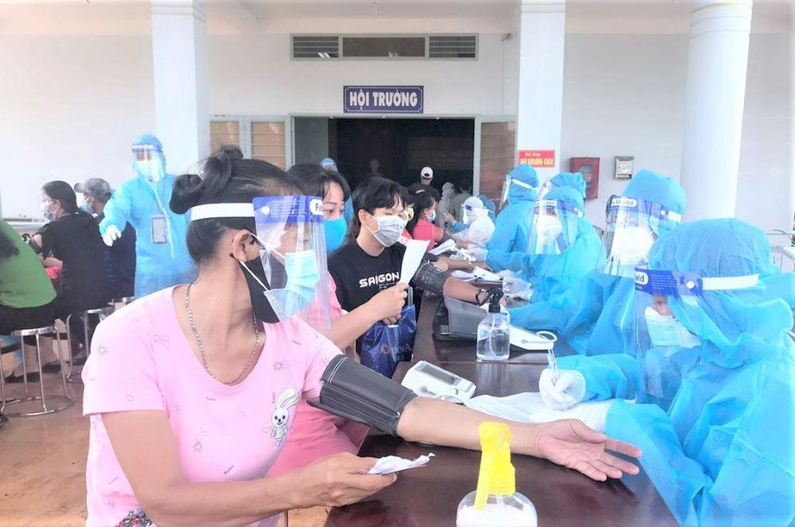 Bình Dương: 'Tầng nguy kịch' chưa ghi nhận ca mắc COVID-19 là người đã tiêm 2 mũi vắc xin