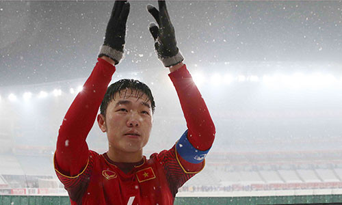 Xuân Trường là thủ lĩnh của U23 Việt Nam đoạt ngôi Á quân châu Á 2018. Ảnh: Anh Khoa.