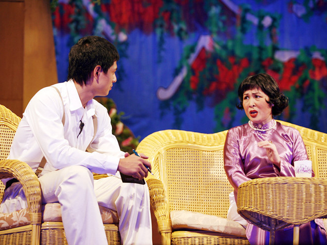 Hồng Vân trên sân khấu kịch. 