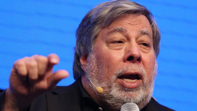 Wozniak là nhân vật tạo ra máy tính Apple I và Apple II vào giữa thập niên 70, góp phần đáng kể vào cuộc cách mạng máy vi tính của thời kỳ bấy giờ. Ảnh: Businessinsider.