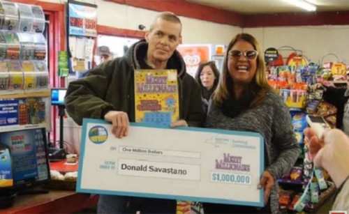 Anh Donald Louis Savastano mới nhận giải triệu đô tháng trước nhưng đã qua đời sau 3 tuần vì ung thư. Ảnh: Pulselive.