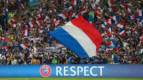 UEFA lãi gần 1 tỷ euro nhờ EURO 2016