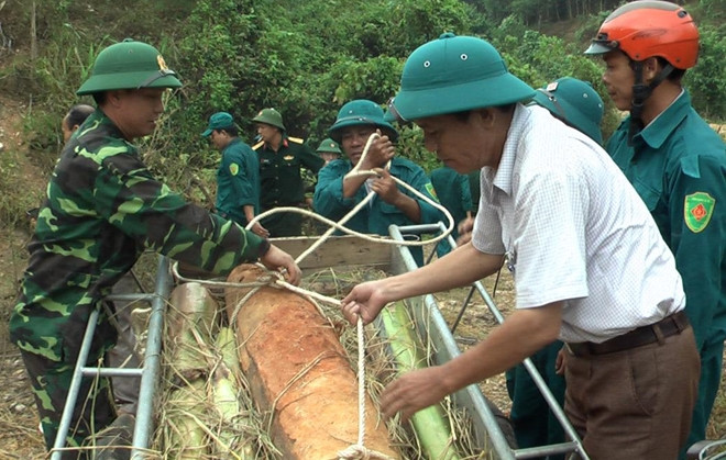 Các lực lượng chức năng chuẩn bị tiêu hủy quả bom