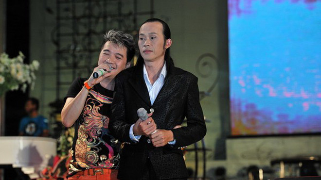 Dù có những thị phi bên lề nhưng Đàm Vĩnh Hưng và Hoài Linh vẫn một mực thương nhau