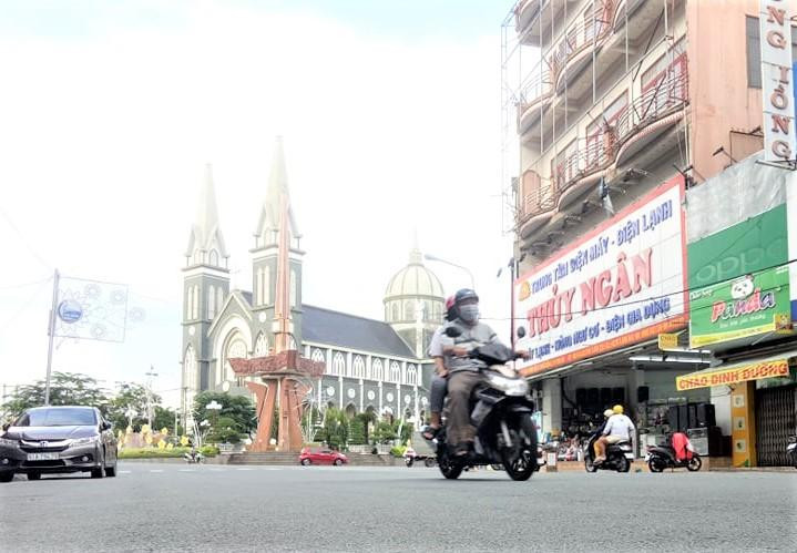 Cảnh báo 20 xã, phường ở Bình Dương nguy cơ bùng phát dịch COVID-19