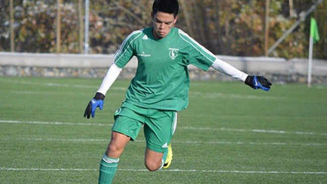 Tony Lê Tuấn Anh có thể hình lý tưởng với một cầu thủ.