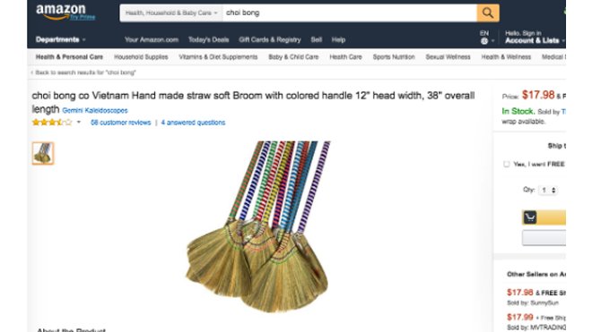 Mặt hàng chổi đót (chổi bông) được rao bán trên Amazon với giá cao gấp 10 lần trong nước. Ảnh chụp màn hình