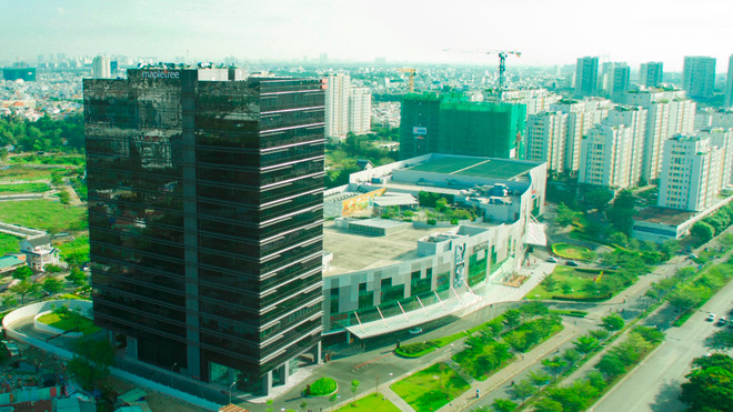 MBC đánh dấu sự hoàn tất giai đoạn thứ hai của dự án phức hợp Saigon South Place có diện tích 4,4 hecta đặt tại khu vực sầm uất của quận 7, thành phố Hồ Chí Minh.