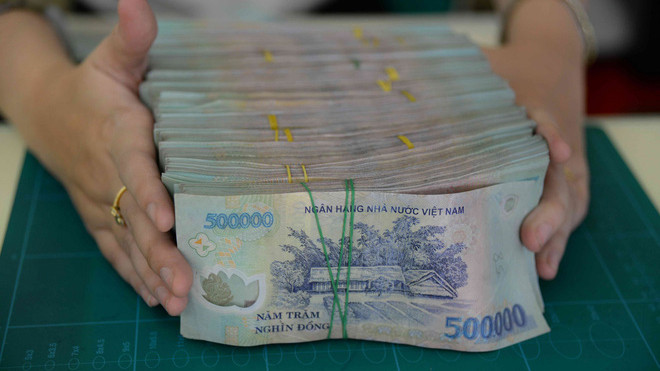 Sức ép lên mặt bằng lãi suất gia tăng