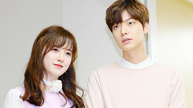 Vợ chồng Goo Hye Sun - Ahn Jae Hyun.