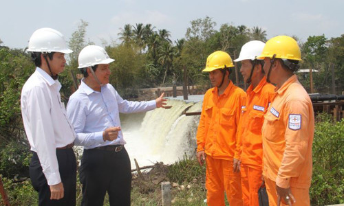 EVN SPC chung tay chống hạn mặn tại miền Tây Nam bộ