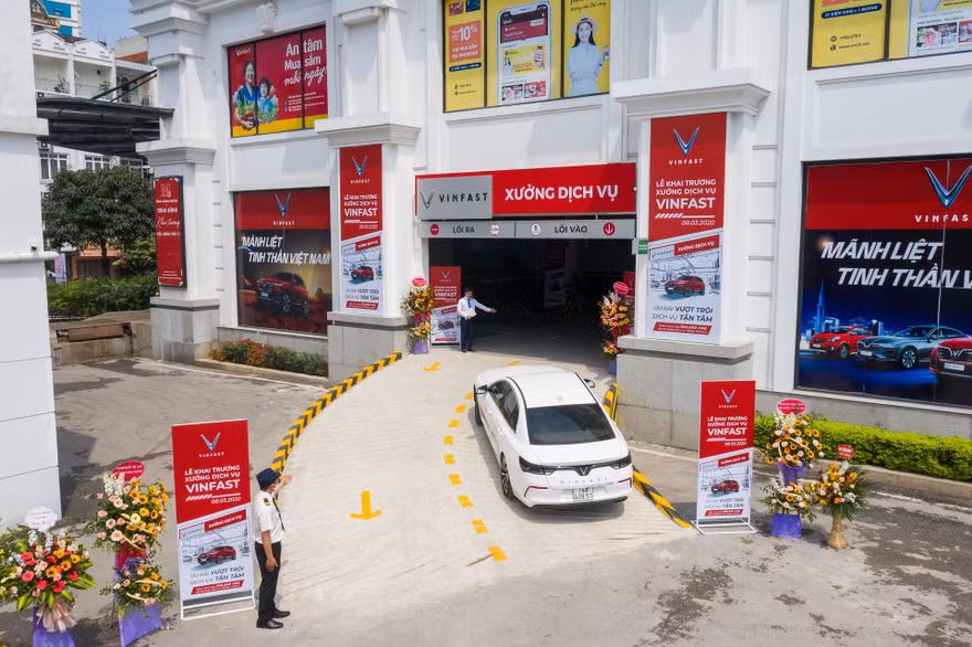 VinFast khai trương 18 xưởng dịch vụ trên toàn quốc