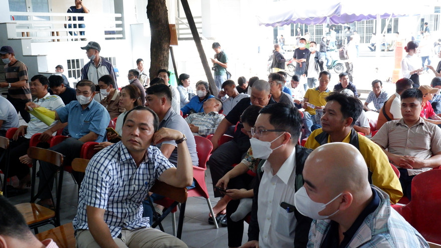 Khốn khổ như đi đổi giấy phép lái xe ô tô ở TPHCM 