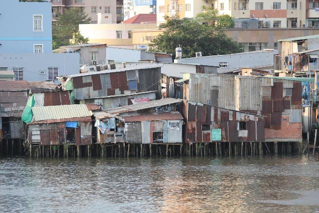 Để xoá 21.850 căn nhà ven và trên kênh rạch, TPHCM có 52 dự án (13.873 căn nhà) sử dụng từ nguồn vốn ngân sách (khoảng 21.500 tỷ đồng)