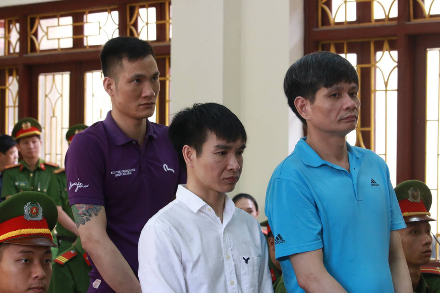 Trưa 24/5, HĐXX tuyên y án sơ thẩm đối với 3 bị cáo - Ảnh: Hoàng Long