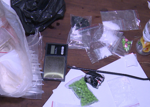 Tang vật ma tuý thu giữ từ các đối tượng - Ảnh: Bùi Thành (Công an Thái Bình)