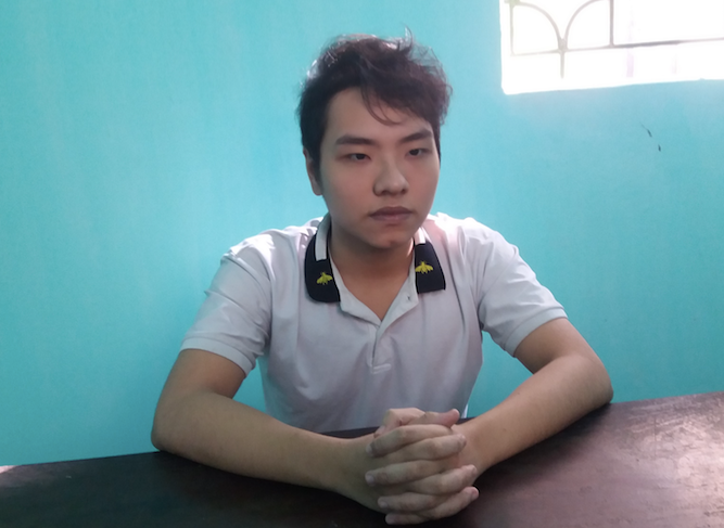 Nguyễn Tiến Lộc khai nhận hành vi cướp tài sản - Ảnh: Hoàng Long