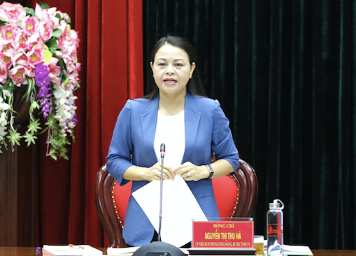 Bà Nguyễn Thị Thu Hà, Uỷ viên TƯ Đảng, Bí thư Tỉnh uỷ khoá XXI, được giới thiệu tái cử khoá XXII - Ảnh: Hoàng Long.