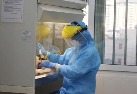 Toàn bộ các trường hợp nghi nhiễm và tiếp xúc với bệnh nhân 714 tại nam Định đều có kết quả âm tính - Ảnh: Hoàng Long