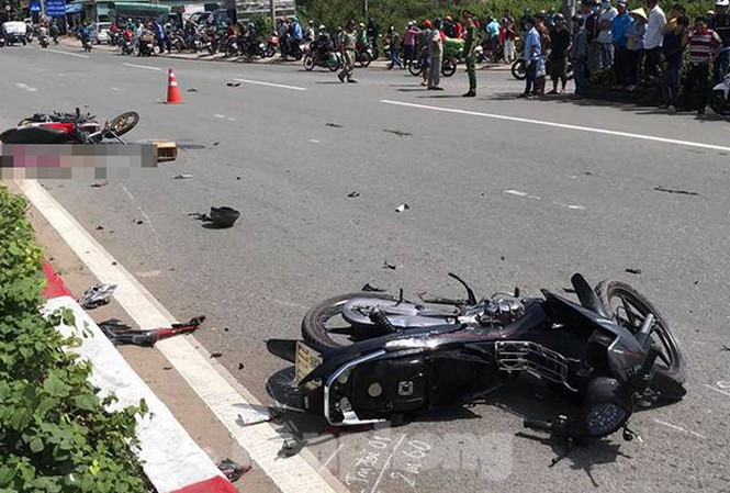 Thanh niên vượt đèn đỏ gây tai nạn làm 3 người tử vong 
