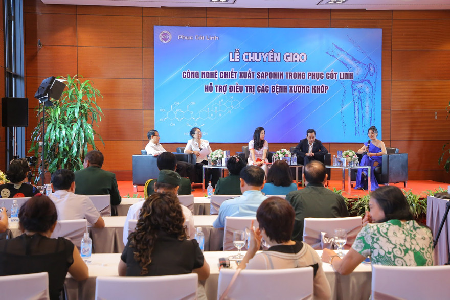 Sự kiện Lễ chuyển giao Chiết Xuất Saponin trong Phục Cốt Linh