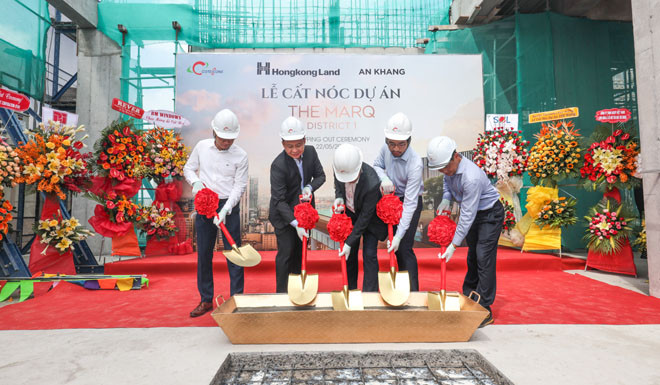 Cất nóc dự án căn hộ hạng sang The Marq tại quận 1