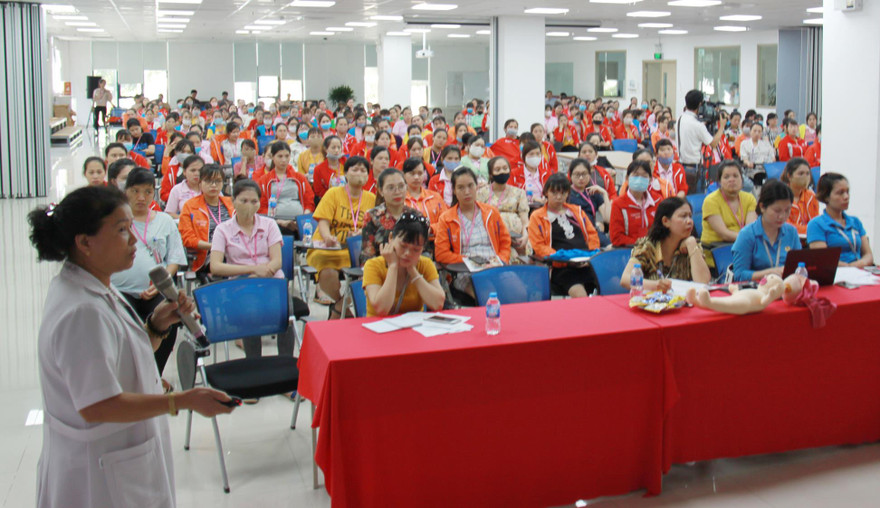 Gần 1.800 NLĐ được truyền thông về chăm sóc sức khỏe trong tháng 6.2020 tại Hải Phòng