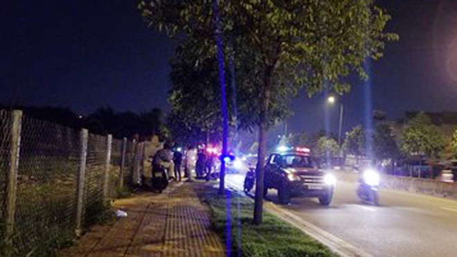 Công an khám nghiệm hiện trường vụ việc