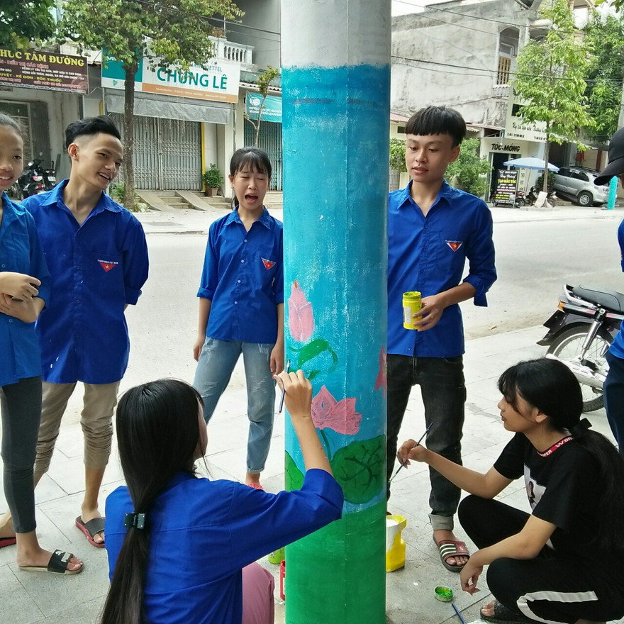 Hàng trăm cột điện ‘nở hoa’ ở xứ Thanh