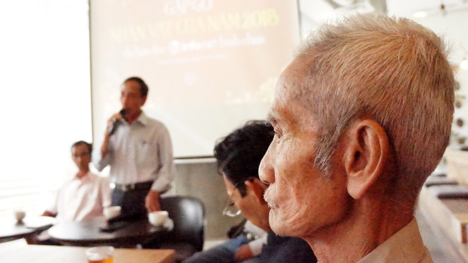 Cụ Huỳnh Văn Truyện và ông Nguyễn Thận đã cùng nhau trên hành trình "giải oan" cho ông Huỳnh Văn Nén