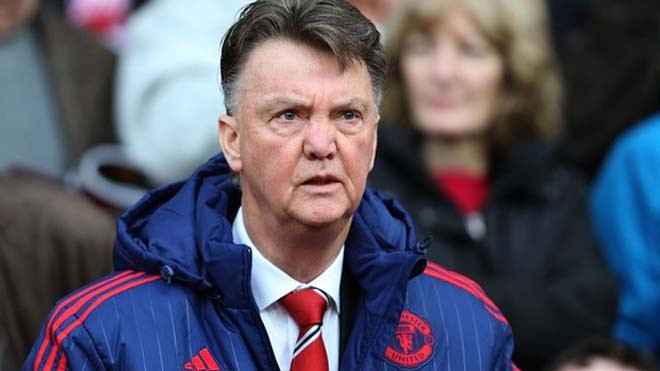 Huấn luyện viên Van Gaal có thể chia tay MU trong tháng 1. Ảnh: Guardian.