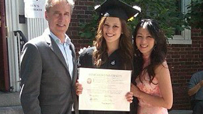 Sophia, con gái đầu của Mẹ Hổ Amy Chua, vừa tốt nghiệp Đại học Harvard và đang học ở Trường Luật Yale. Ảnh: Facebook. 